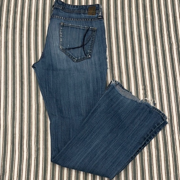 !it jeans Denim - !IT Jeans Women’s Super Distressed Boot Cut Blue Denim Jeans